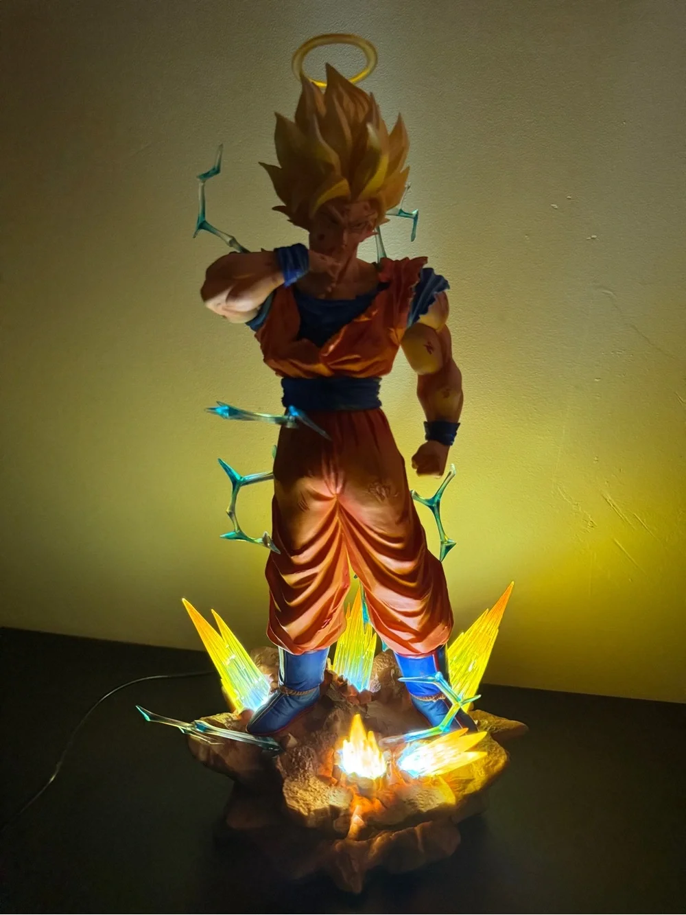 Dragon ball Goku light up figure statue